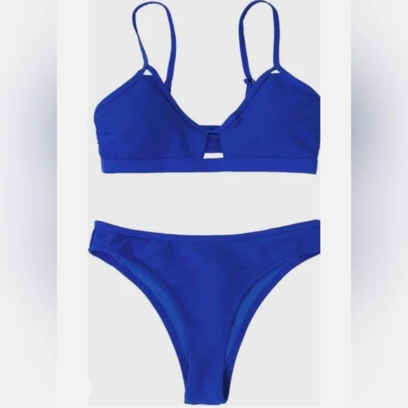 Cupshe Blue Women's Swimwear Bikini Set - Picture 5 of 8